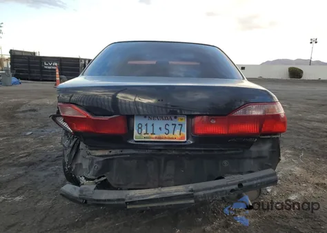 2000 Honda Accord Lx from USA, damaged, VIN 007711